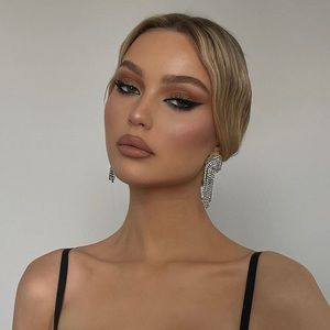 Meet your Posher, Mveda